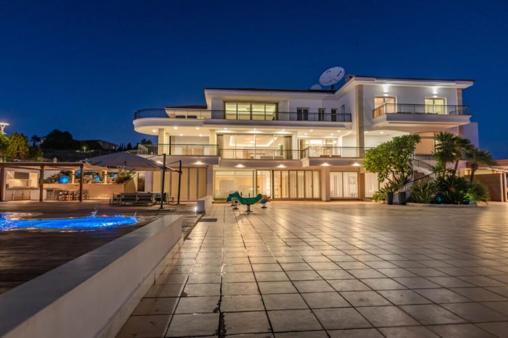 Cyprus Property Developers | Real Estate Development Services 4 svg%3E